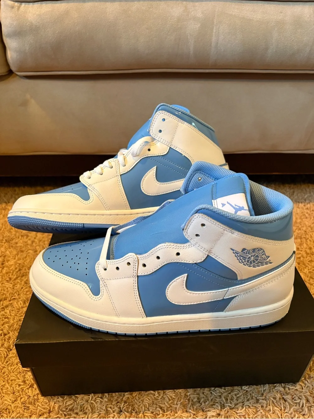 Brand New Jordan 1 Mid Legend Blue